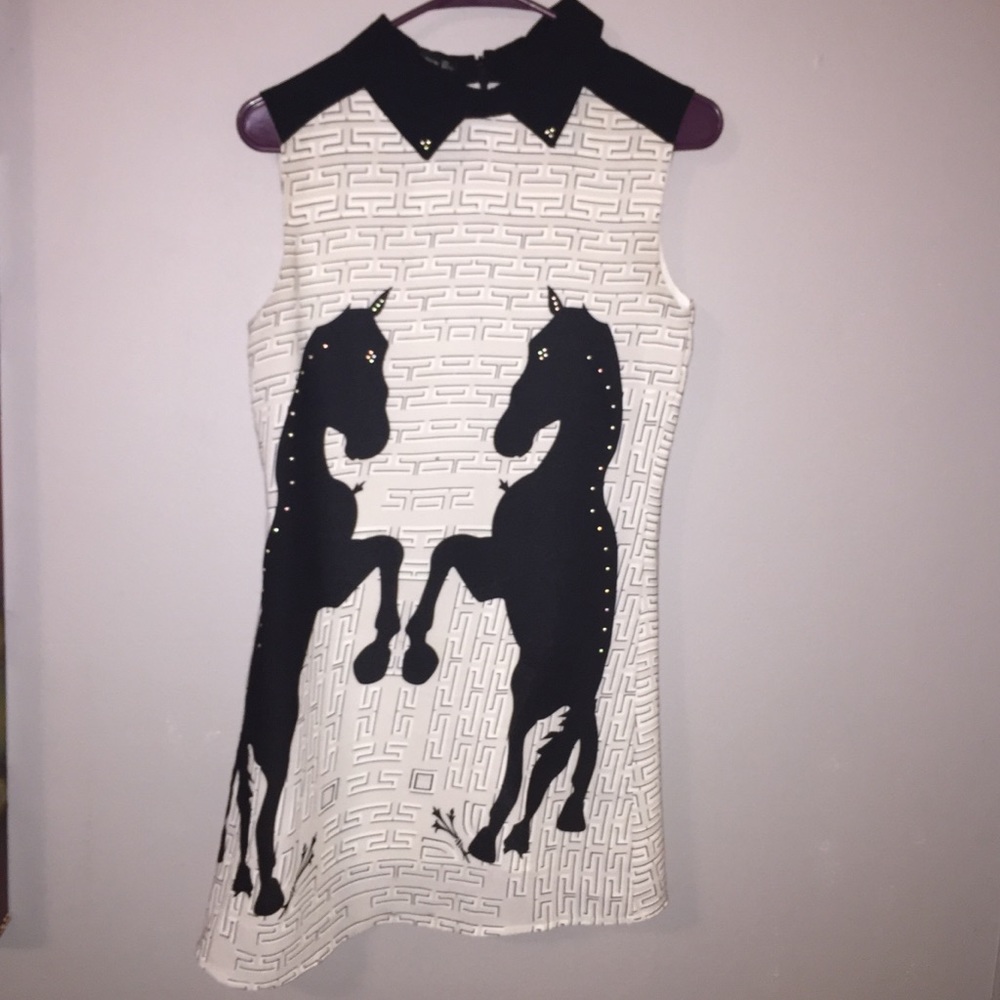 GanLan Unicorn Silhouette Gold Studded Dress 4